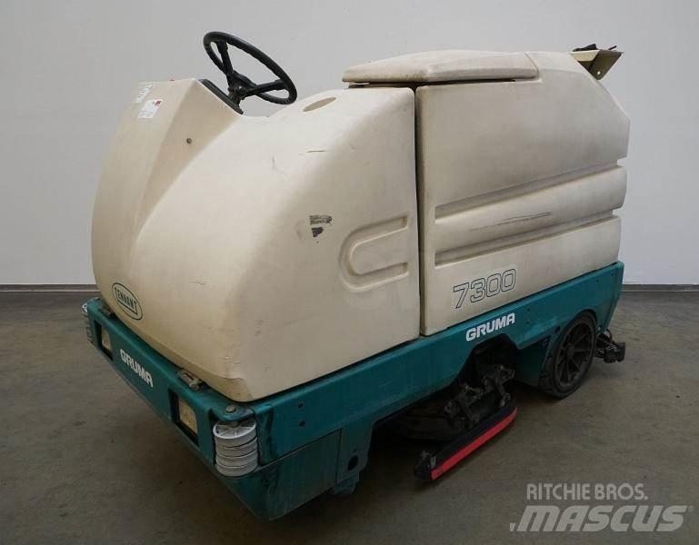 Tennant 7300 Veegschrobmachines