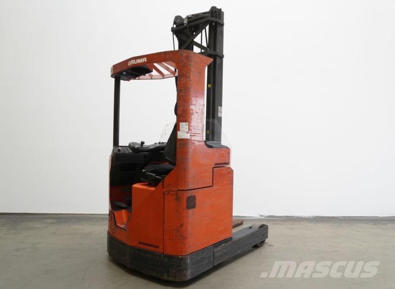 Toyota RRE1/15 Reachtruck voor hoog niveau