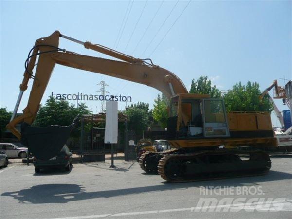 CAT 235 Rupsgraafmachines