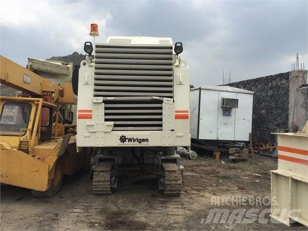 Wirtgen 2100 Horizontale boorinstallaties