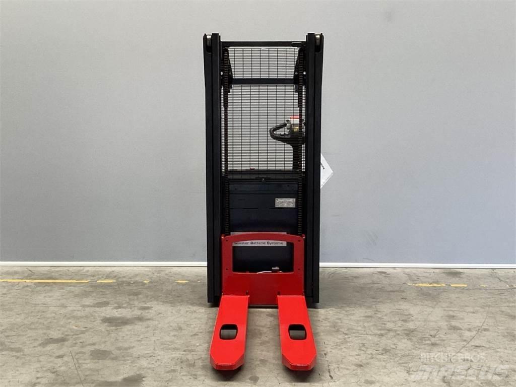 Hyster S1.0 Stapelaar meeloop