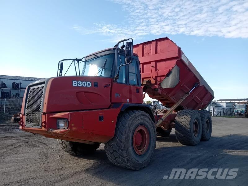 Bell B30B Knik dumptrucks