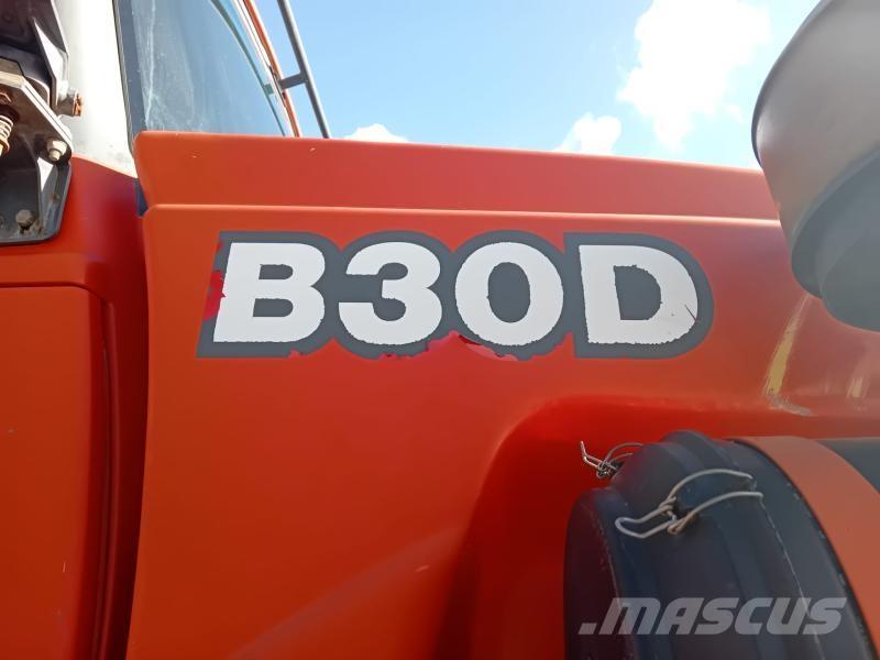 Bell B30D Knik dumptrucks