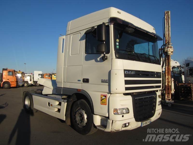 DAF XF105 460 Trekkers