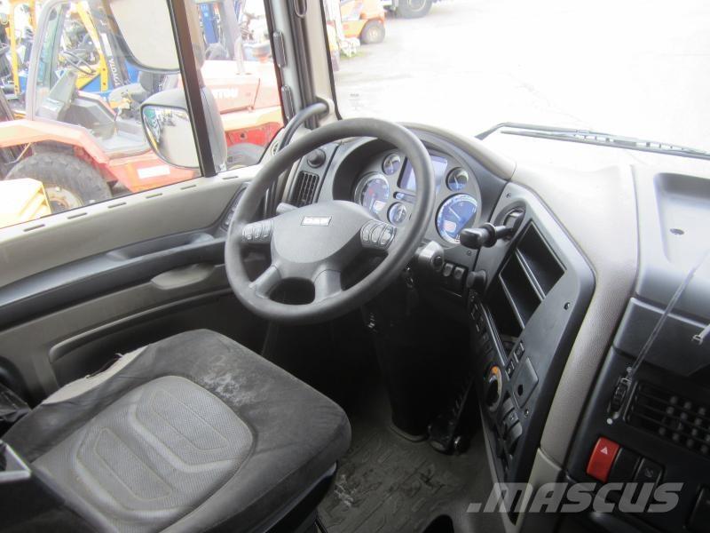 DAF XF105 460 Trekkers