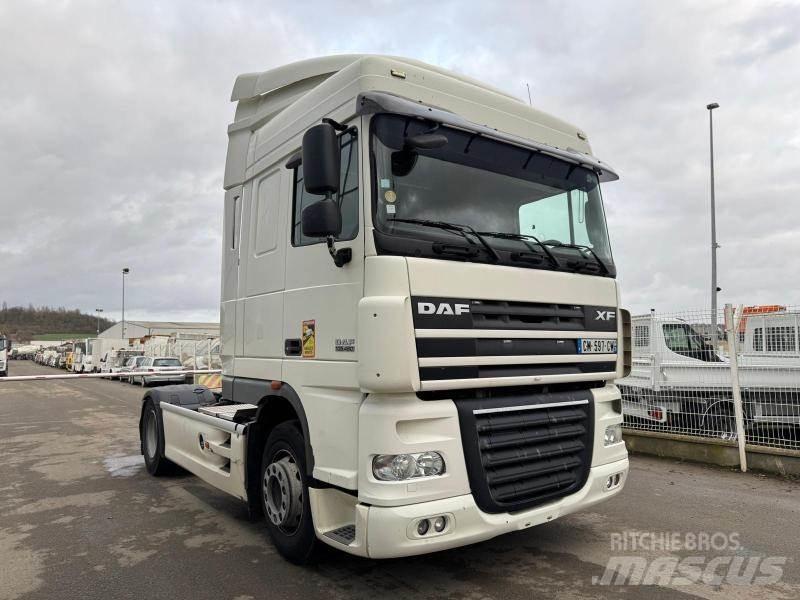 DAF XF105 460 Trekkers