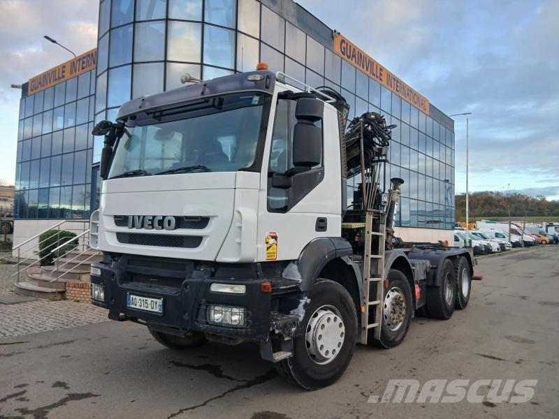 Iveco Trakker Containertrucks met kabelsysteem