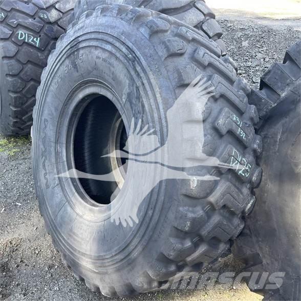  MAXAM 23.5R25 Banden, wielen en velgen