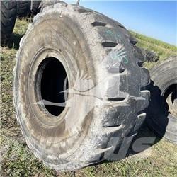  MAXAM 26.5R25 Banden, wielen en velgen