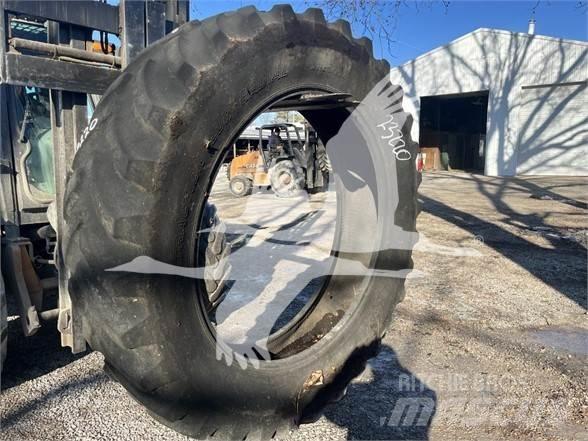 Titan 18.4R46 Bouw - Overige