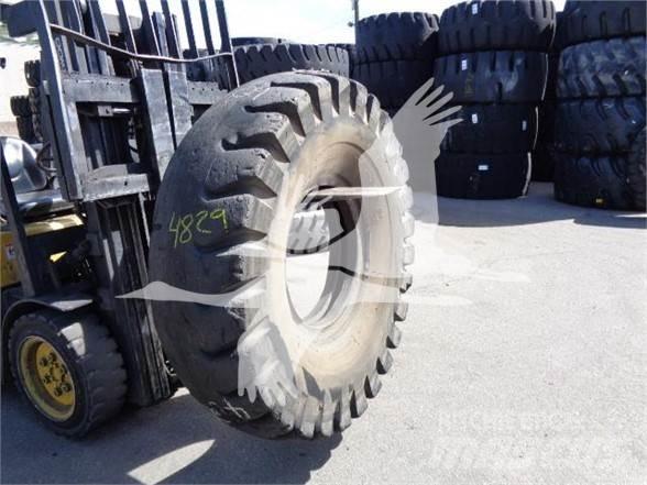 Toyo 18.00X25 Banden, wielen en velgen