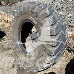 Toyo 20.5X25 Banden, wielen en velgen