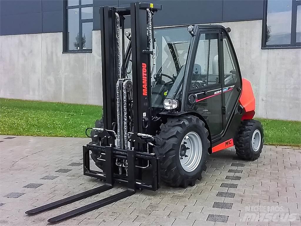 Manitou MC 25-4 Vorkheftruck voor zwaar terrein