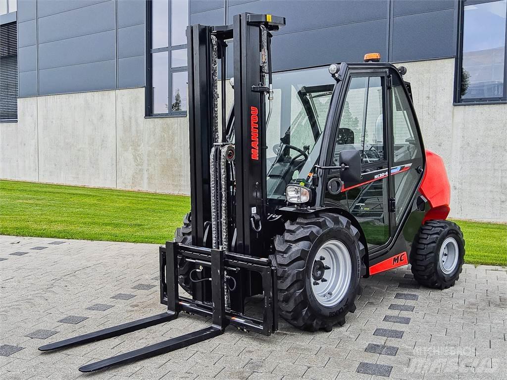 Manitou MC 30-4 Vorkheftruck voor zwaar terrein