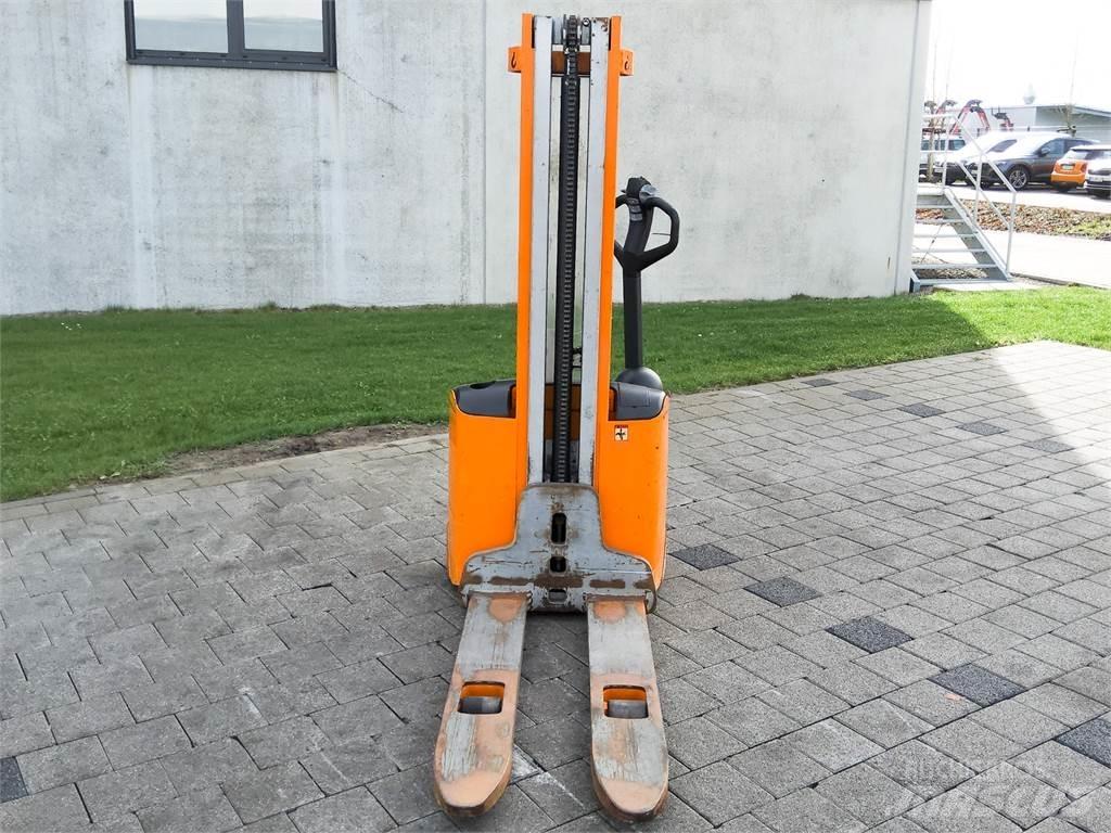Still EGV 10 Stapelaar meeloop