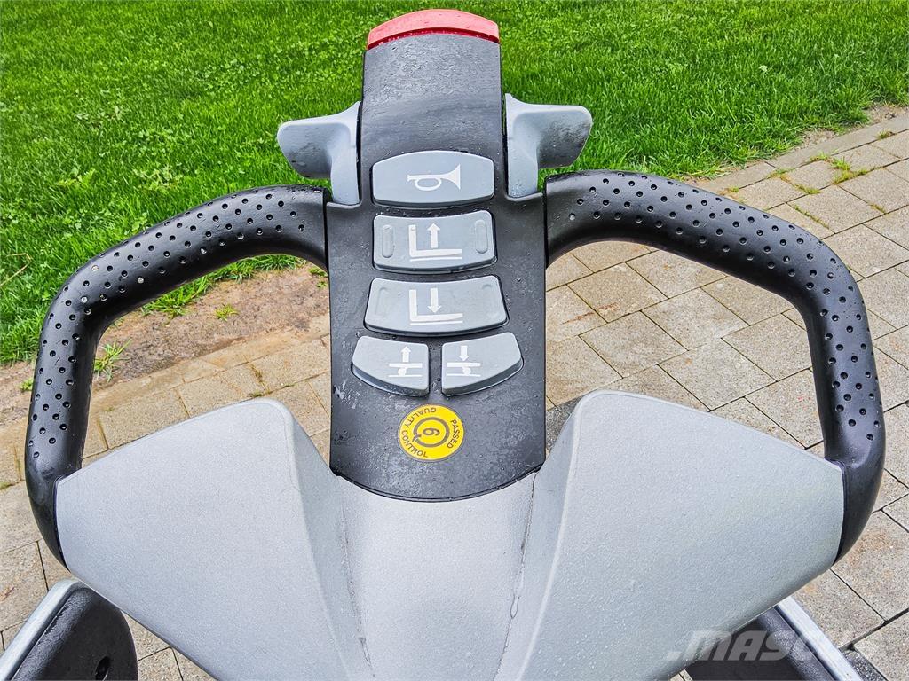 Still EXV SF16i Stapelaar meeloop