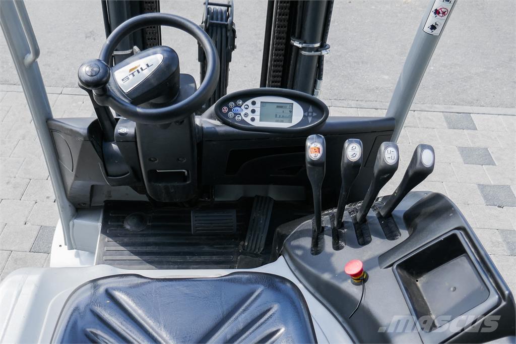 Still RX 60-30 Elektrische heftrucks