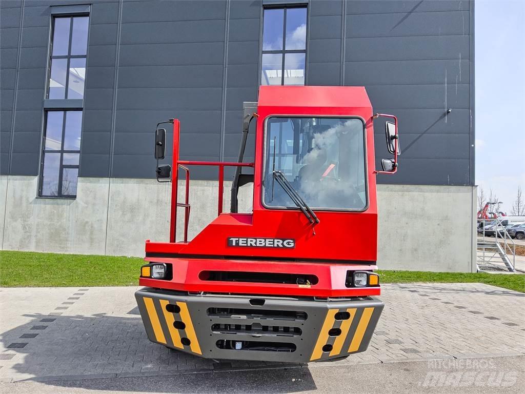 Terberg YT 220 Terminaltrekkers
