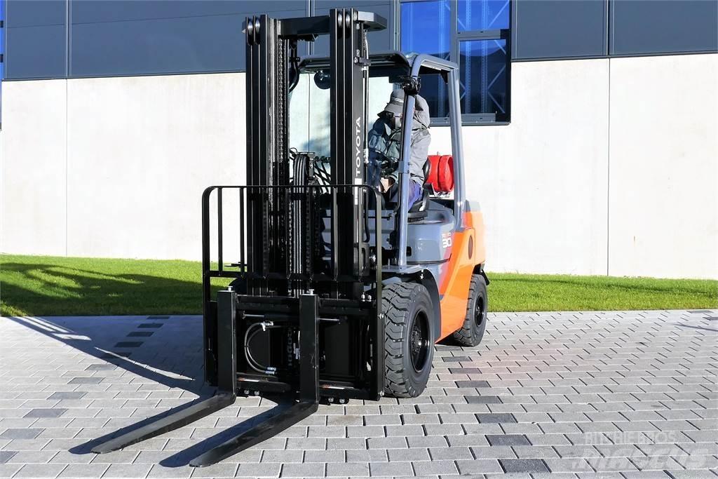 Toyota 02-8FGF30 LPG heftrucks