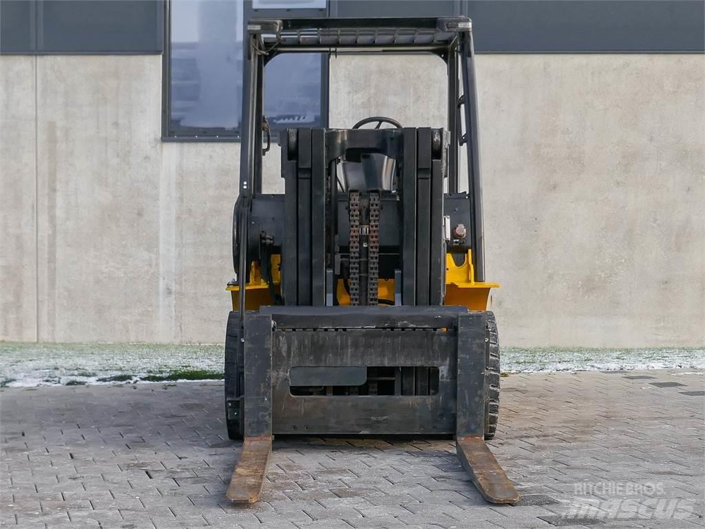 Yale GDP 40VX6 V2471 Diesel heftrucks