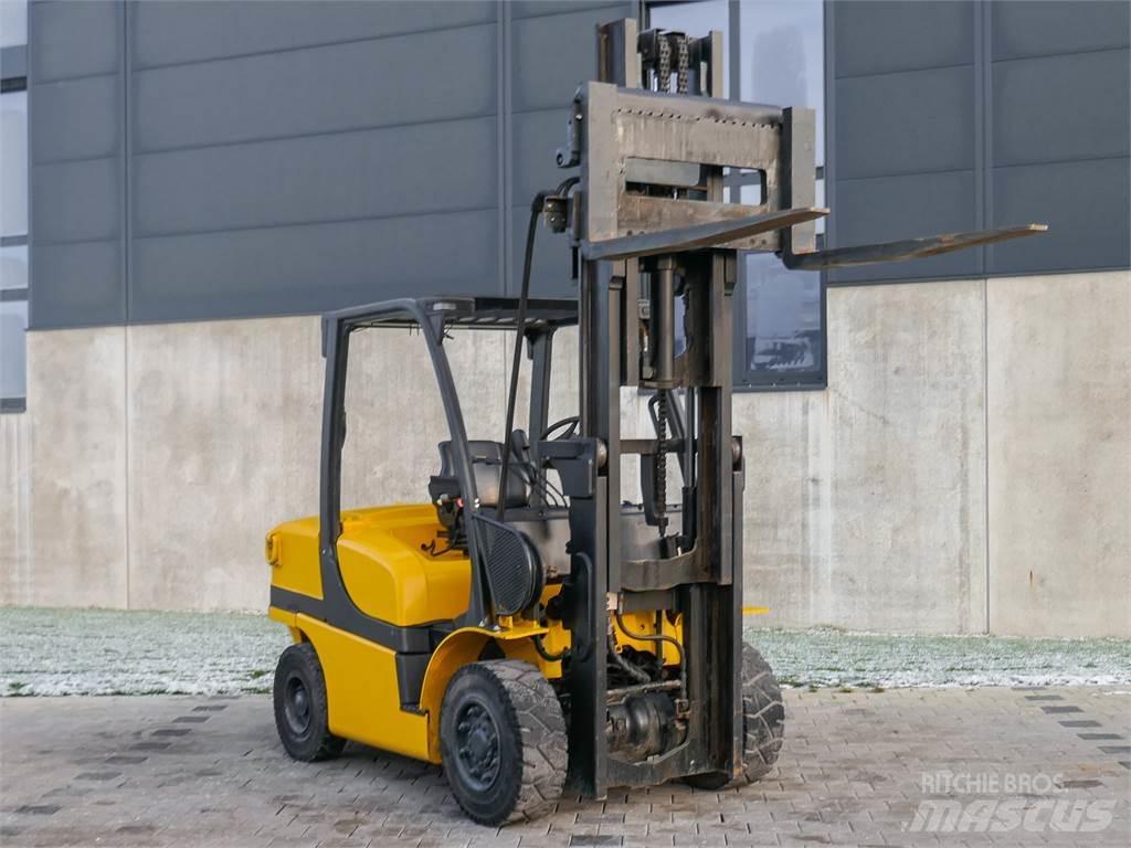 Yale GDP 40VX6 V2471 Diesel heftrucks
