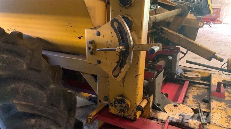 Bredal B 4 Kunstmeststrooiers