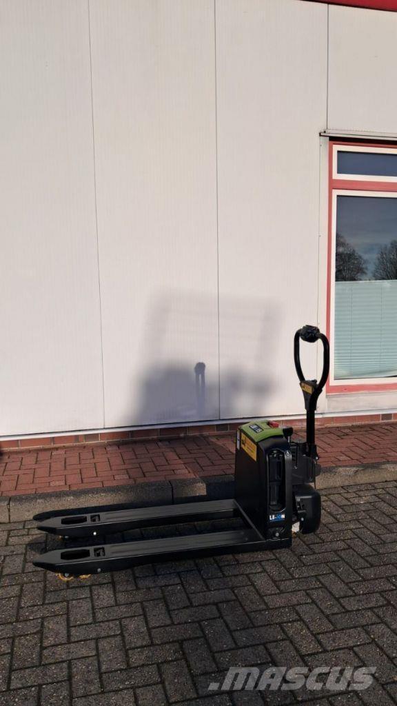 Clark LWio15 Steekwagentje