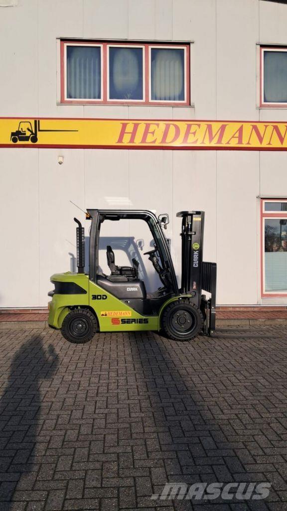 Clark S30D Diesel heftrucks