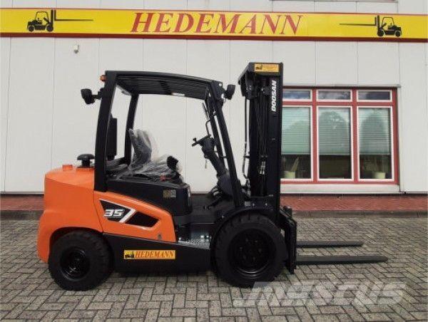Doosan D35C-9 Diesel heftrucks