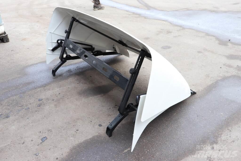 MAN TGS Tagspoiler Cabine en interieur