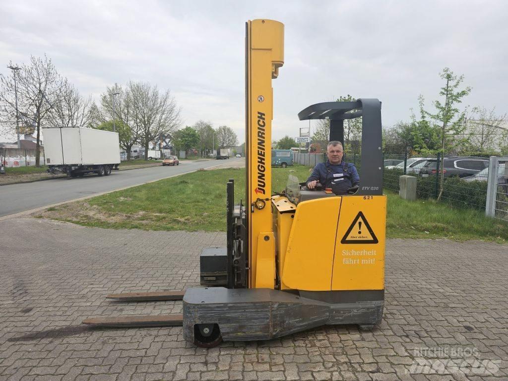Jungheinrich ETVQ20 Four-way truck
