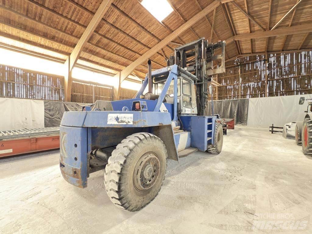 Kalmar DCD28-1200LB Diesel heftrucks