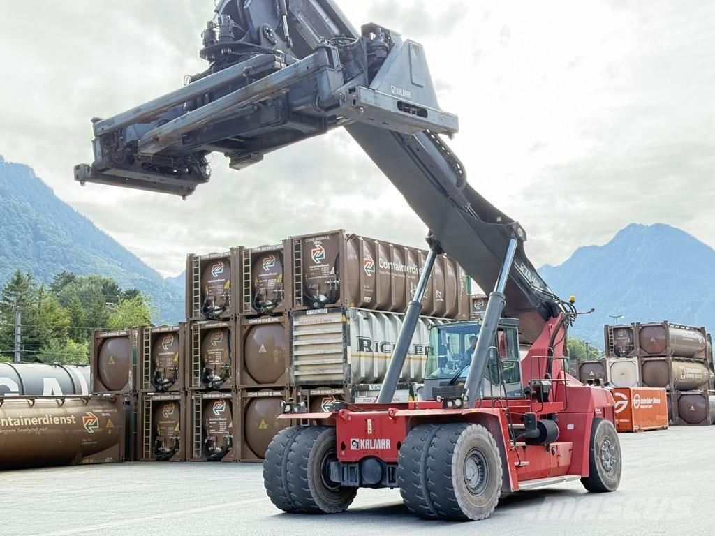 Kalmar DRF400-60C5 Reachstackers