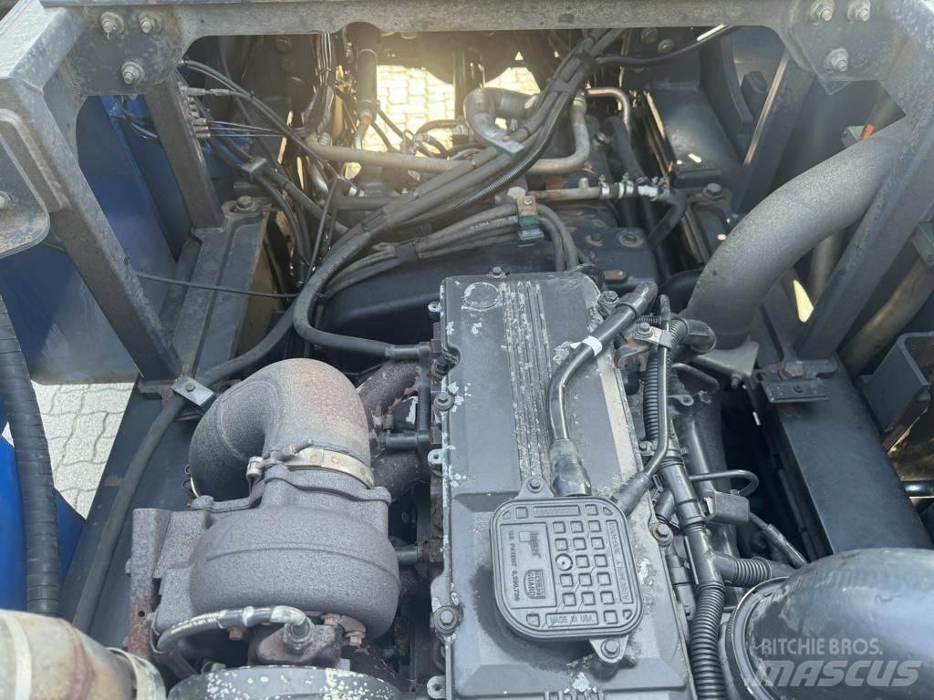 Linde H320 Diesel heftrucks