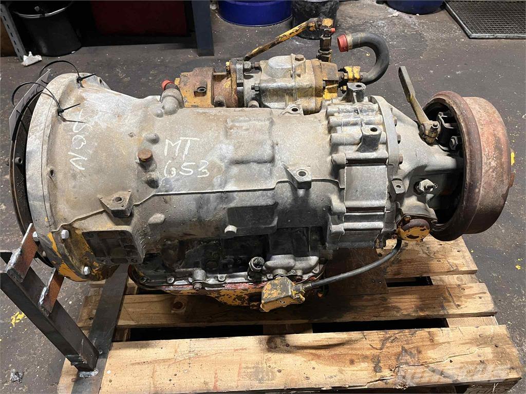 Allison MT653 transmission Transmissie