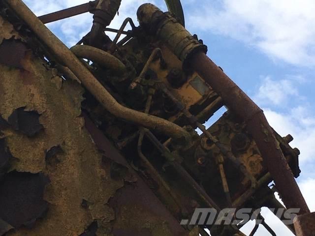 Brøyt X30T til ophug Rupsgraafmachines