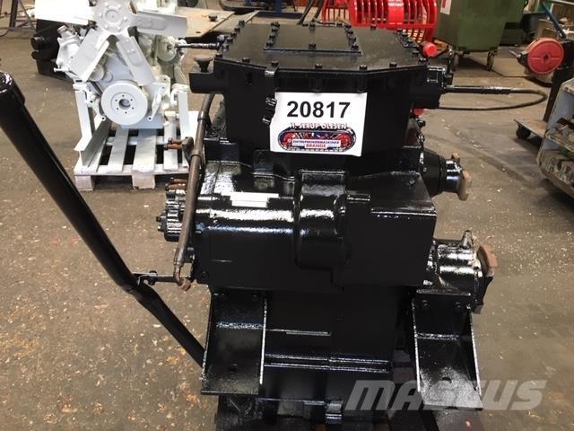 CAT Challenger 65C Gearbox Transmissie