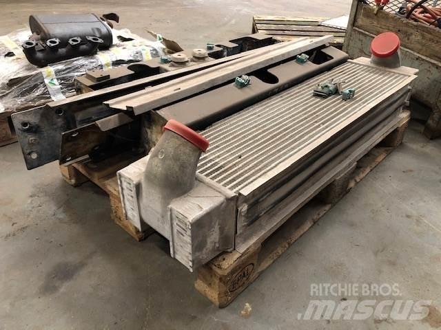  Intercooler ex. Volvo L180E Motoren
