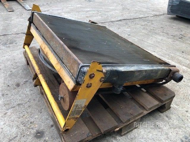  Køler ex. Volvo A20 Motoren