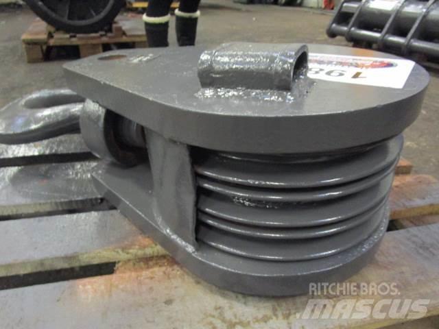  Kranblok ex. Poclain 2309 Kranen onderdelen en gereedschap