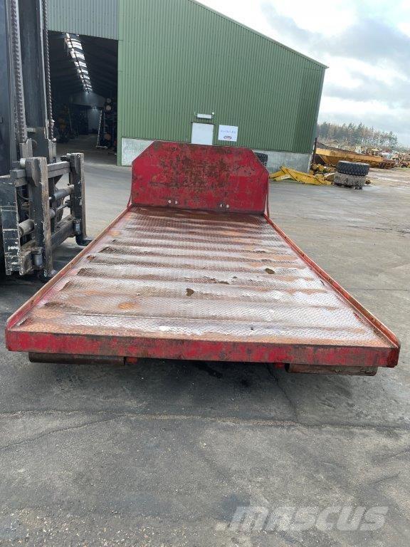  Maskintrailer med wirehejs Low loader-semi-trailers