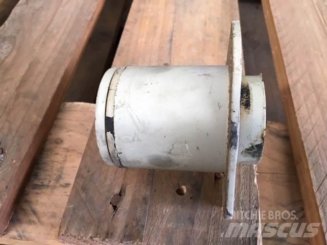  Motorophæng - ca. 100 stk. Motoren