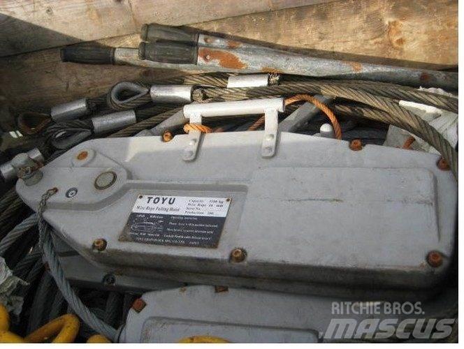  Rope pulling hoist - 3 stk. Takels, lieren en materiaalliften