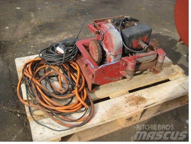  Spil - 24 volt Takels, lieren en materiaalliften