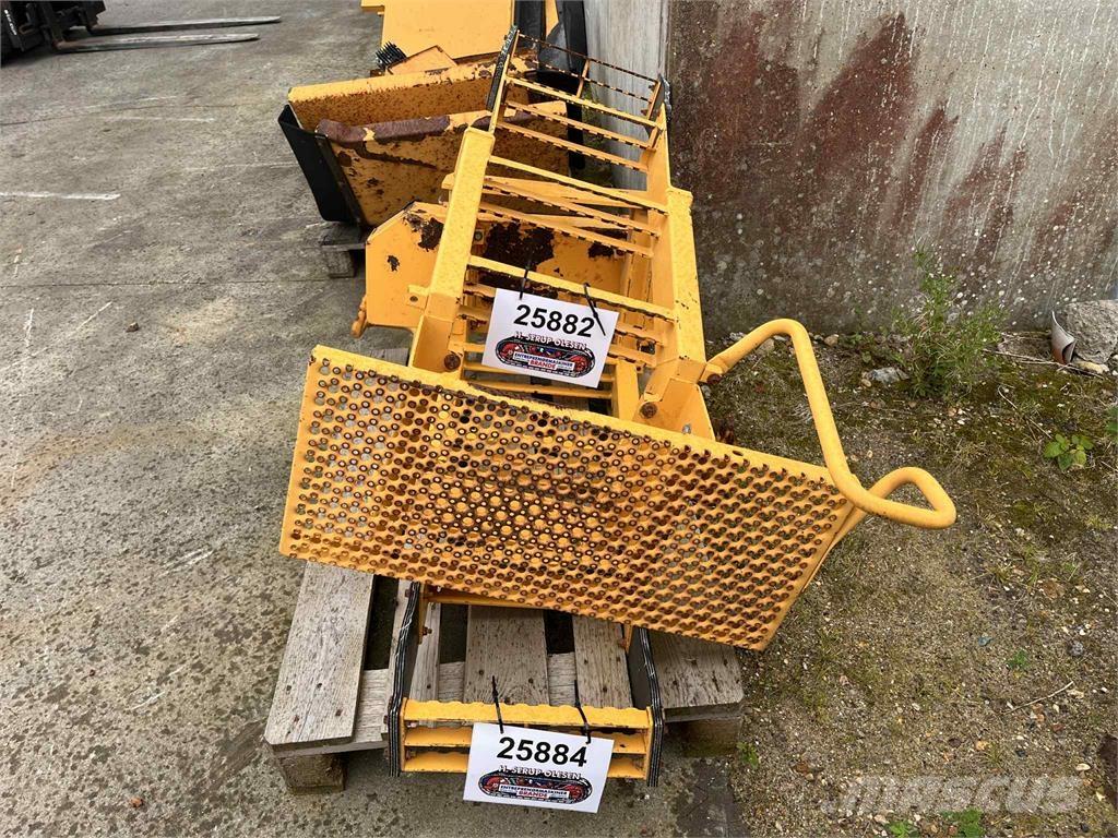 Volvo L220E trappe Overige componenten