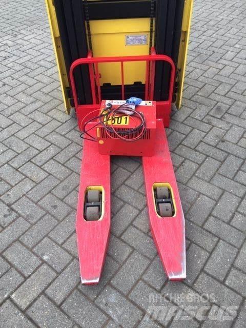 Hyster S1.5S Stapelaar meeloop