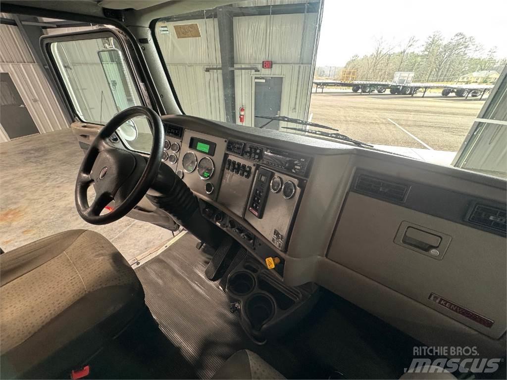 Kenworth T270 Chassis met cabine
