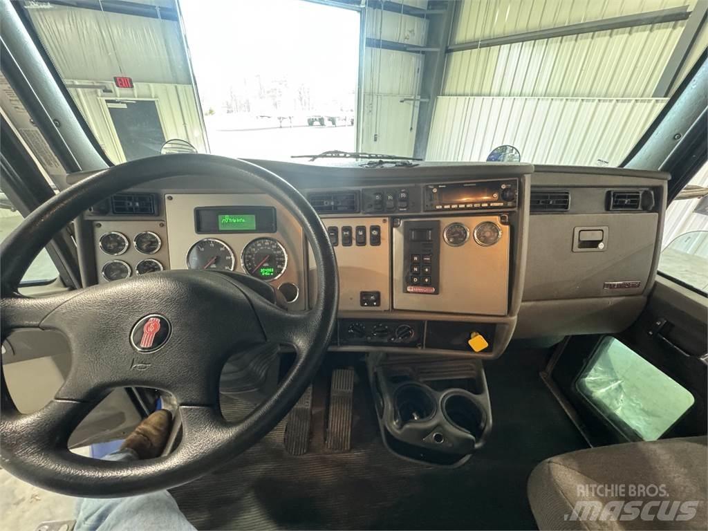 Kenworth T270 Bakwagens met gesloten opbouw