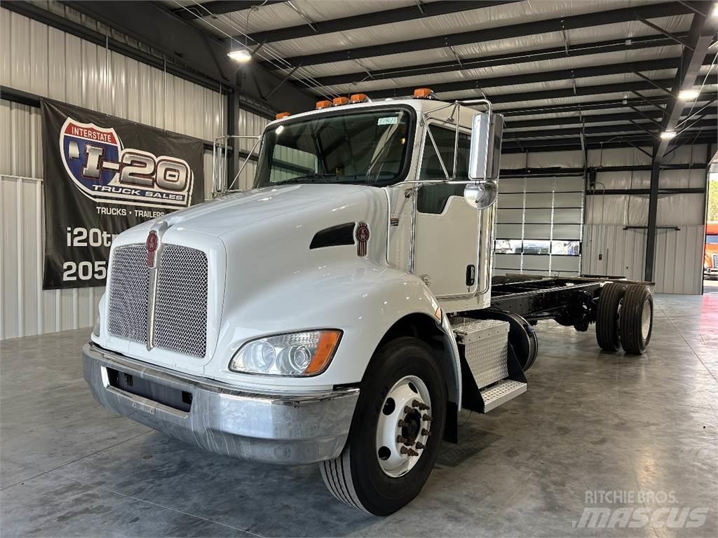 Kenworth T270 Chassis met cabine