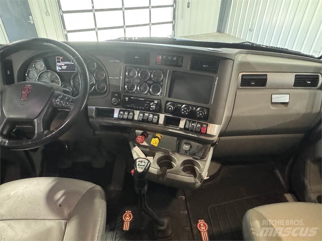 Kenworth T680 Trekkers